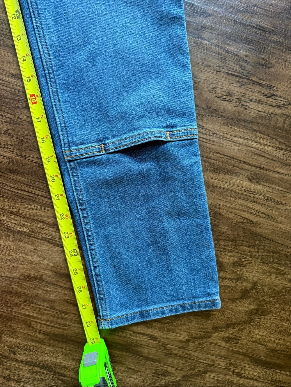 Carhartt women's Relaxed Fit Carpenter Jeans - Medium Blue Denim - Picture 13 of 13